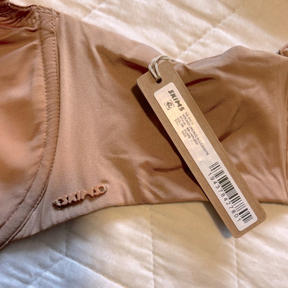 SKIMS Bra - Picture 8 of 12